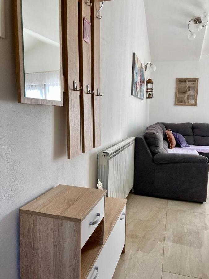 Apartment Andjela Starigrad Exterior photo